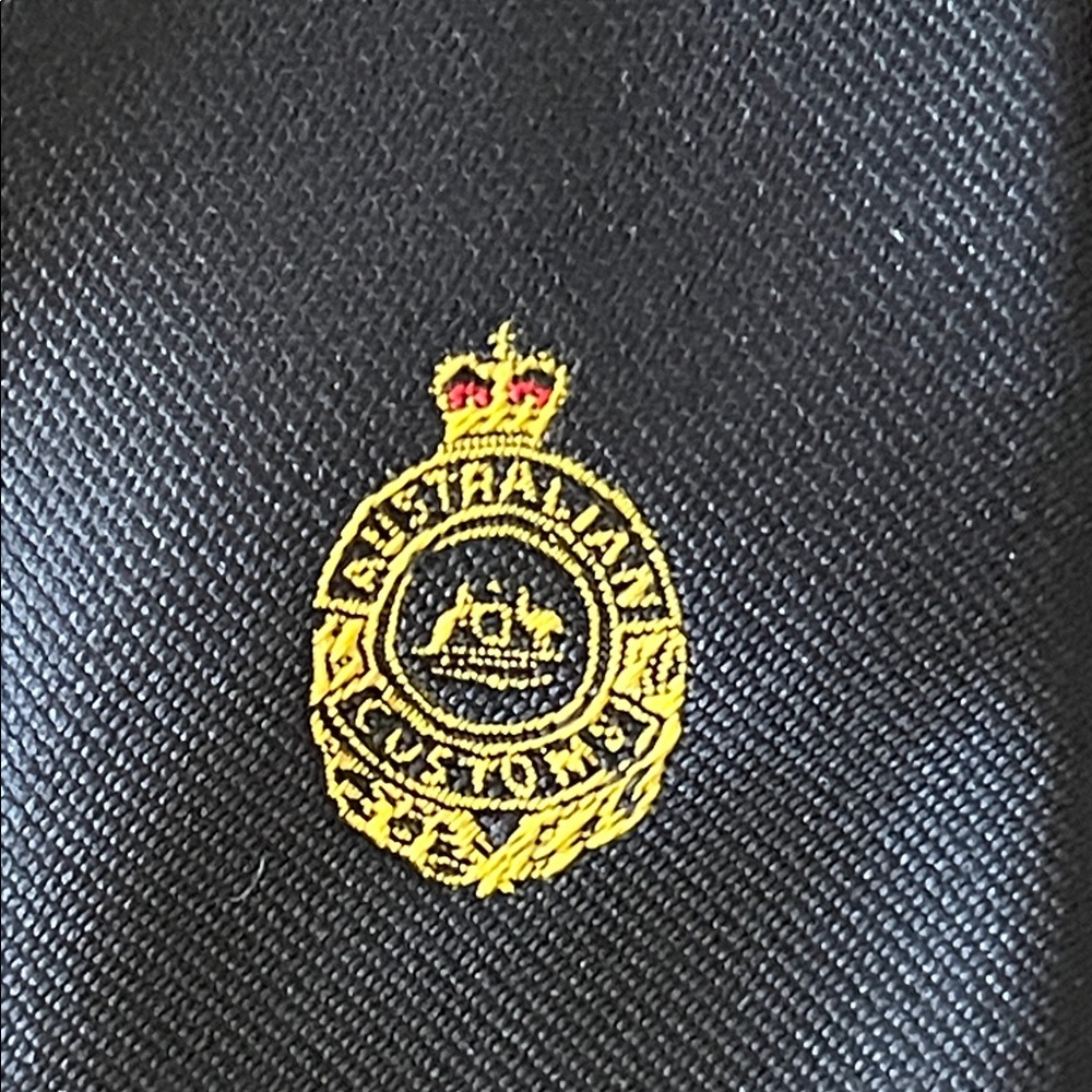 VTG AUSTRALIAN Tee-Dee Dark Navy Blue Tie Red Gold Stripe Official Emblem‎ - Picture 4 of 7